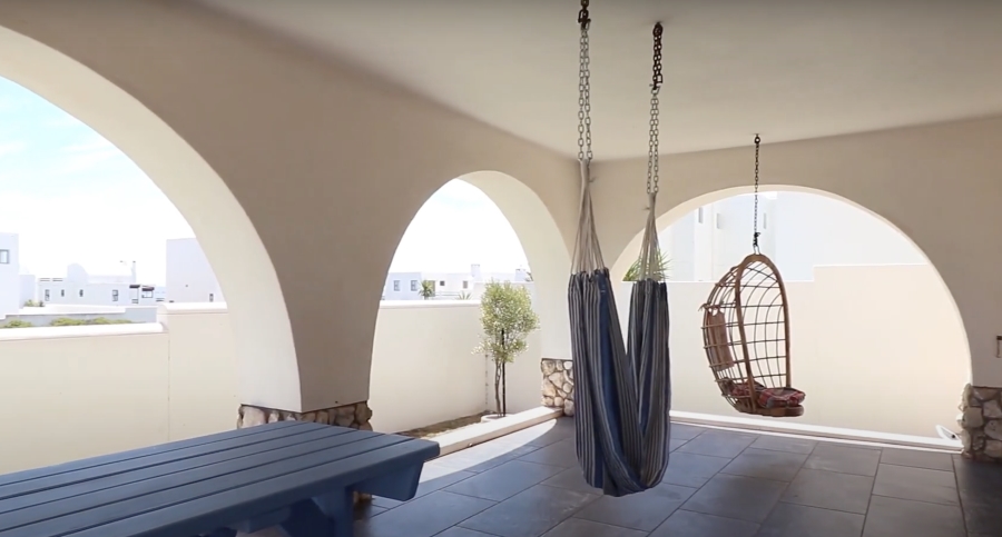 4 Bedroom Property for Sale in Paradise Beach Western Cape